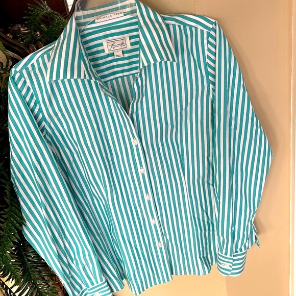 NWOT Foxcroft Wrinkle Free Button Down Blouse Collared Teal White Stripes Cotton - Picture 3 of 11